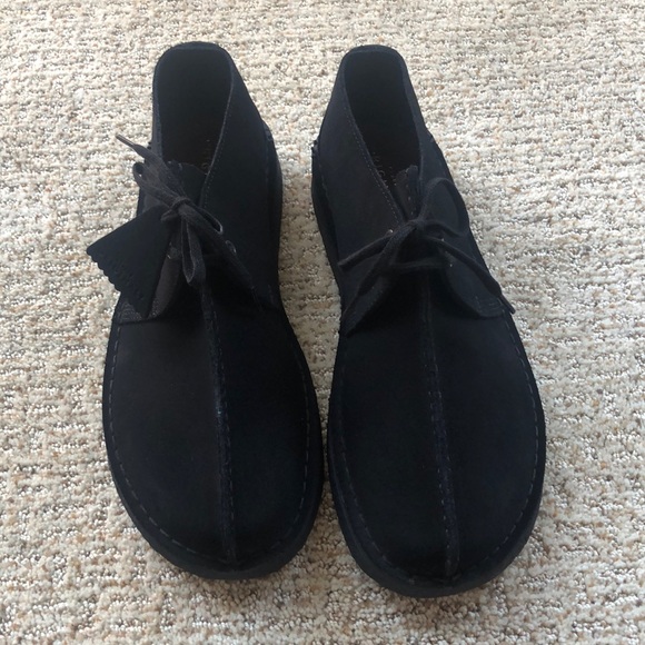 clarks desert trek black suede